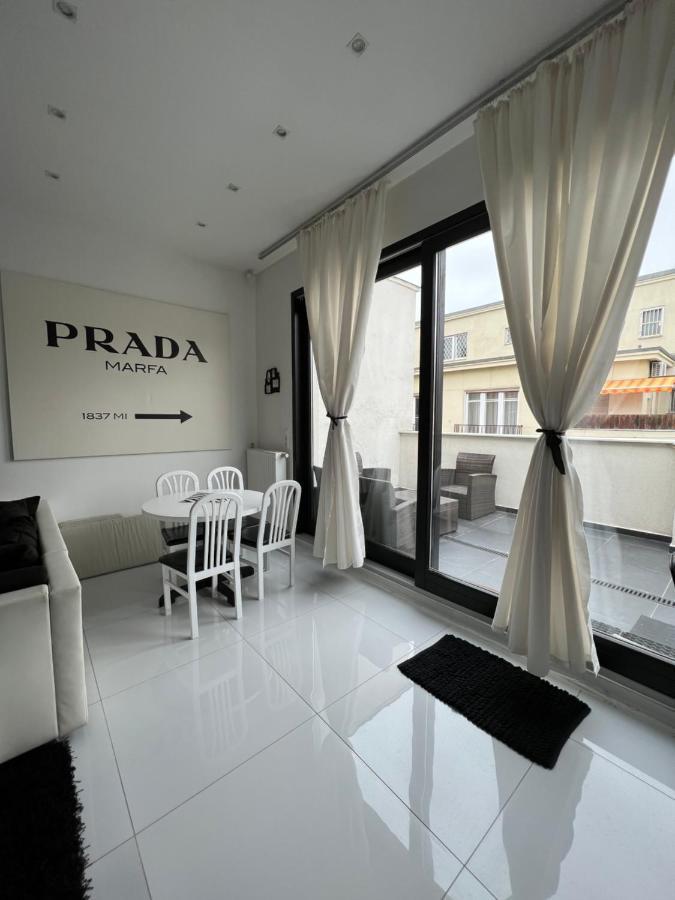 Апартаменты Center Penthouse